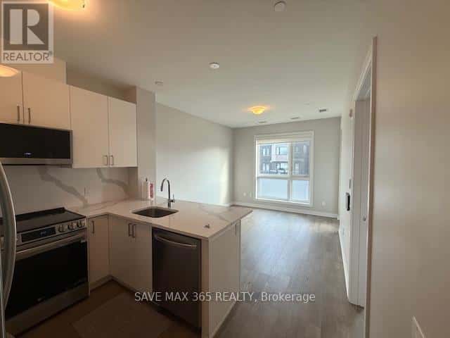 220 - 470 GORDON KRANTZ AVENUE — Milton (Walker), Ontario - Photo 2 of 14