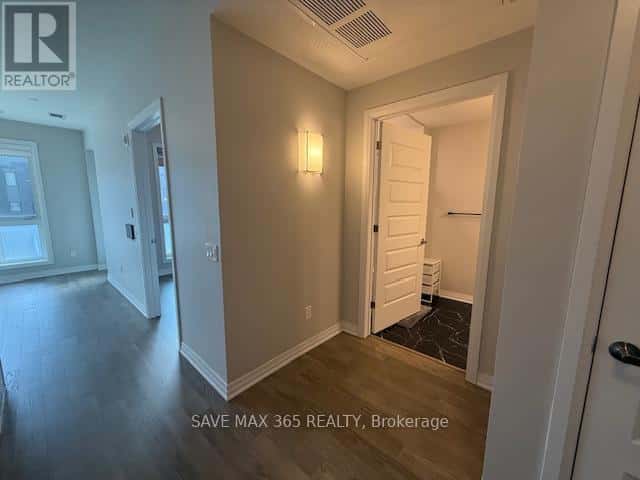 220 - 470 GORDON KRANTZ AVENUE — Milton (Walker), Ontario - Photo 4 of 14