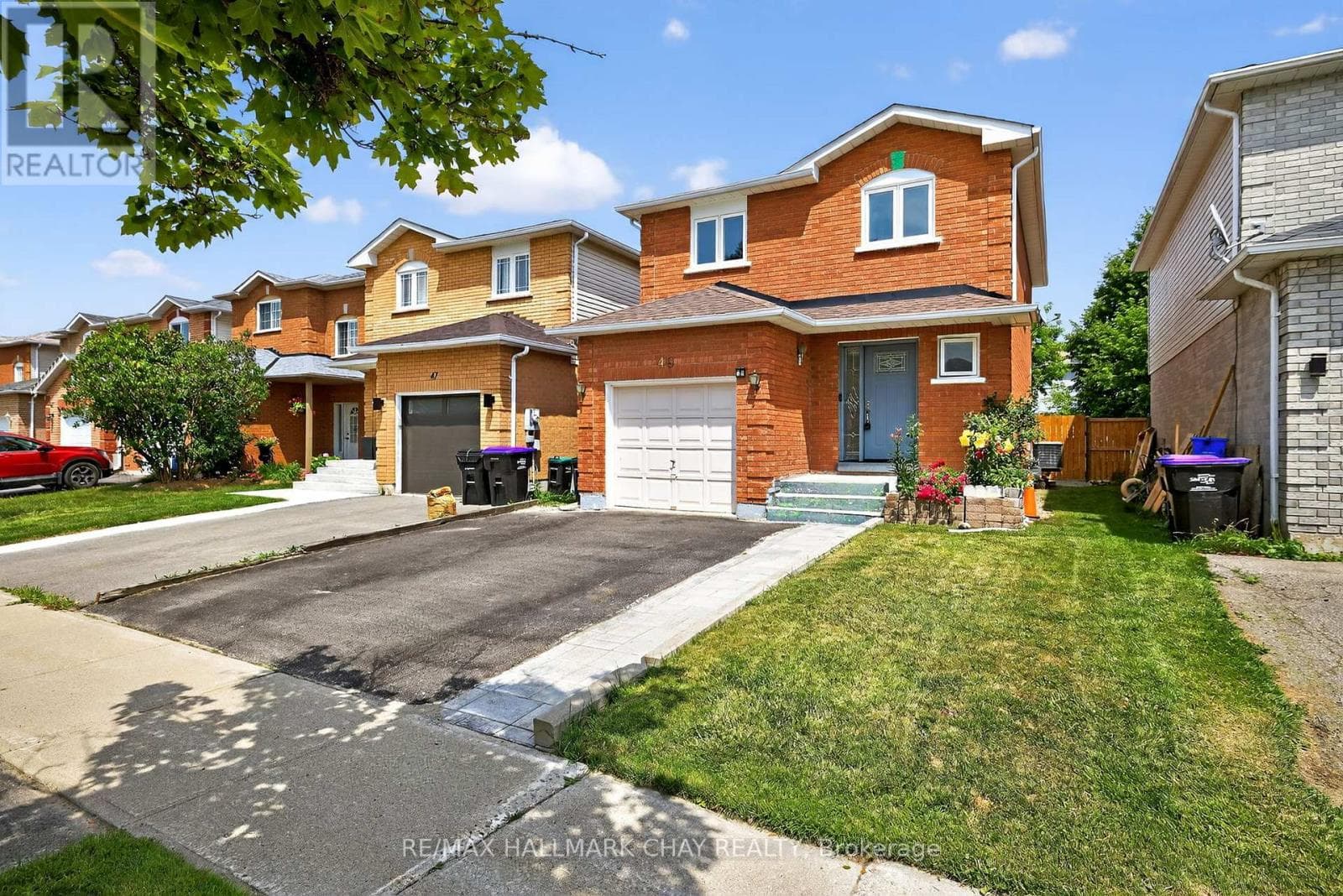 49 MCKNIGHT CRESCENT — New Tecumseth (Tottenham), Ontario - Main photo