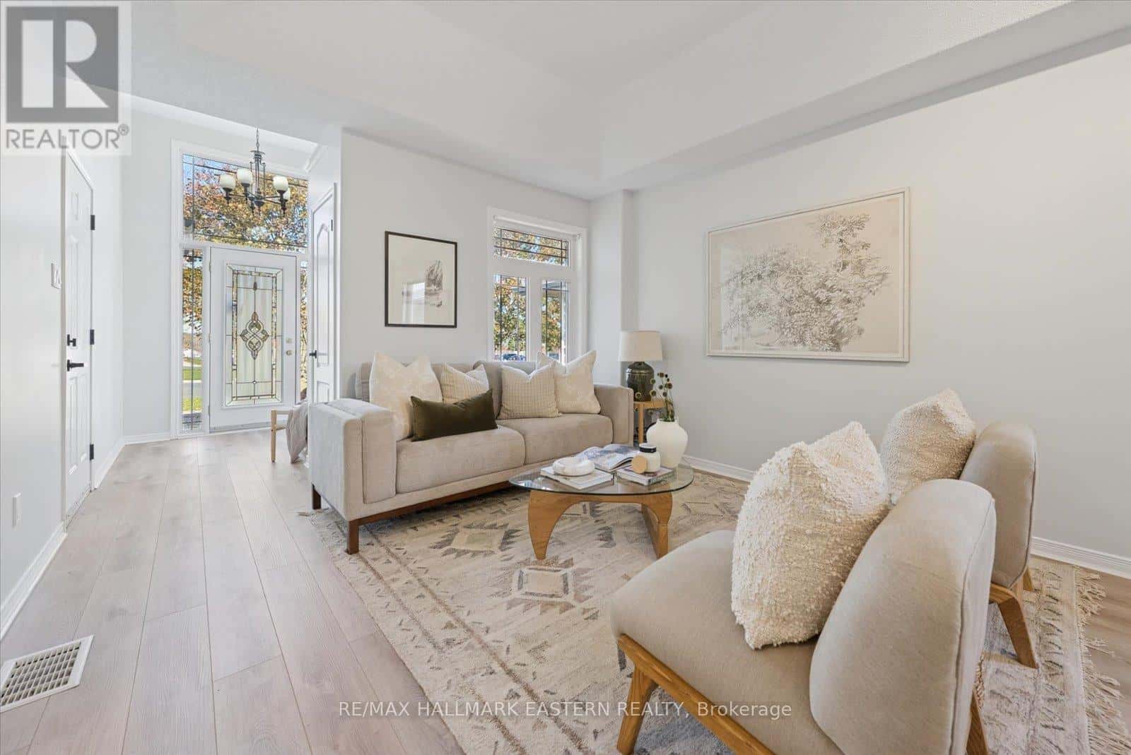 2431 MARSDALE DRIVE — Peterborough (Ashburnham Ward 4), Ontario - Photo 5 of 48