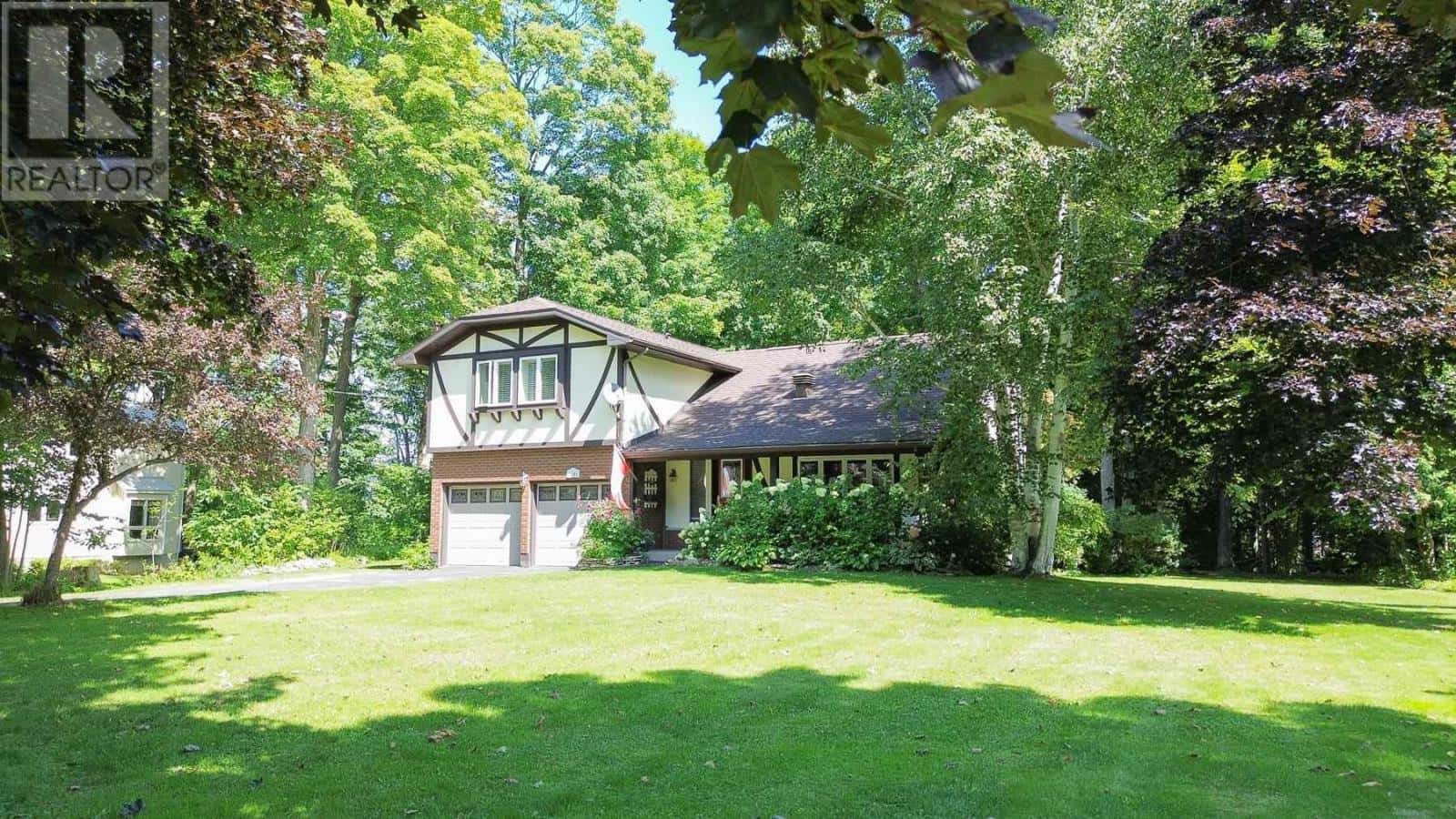 1406 Littleton ST — Richards Landing, Ontario - Photo 2 of 50