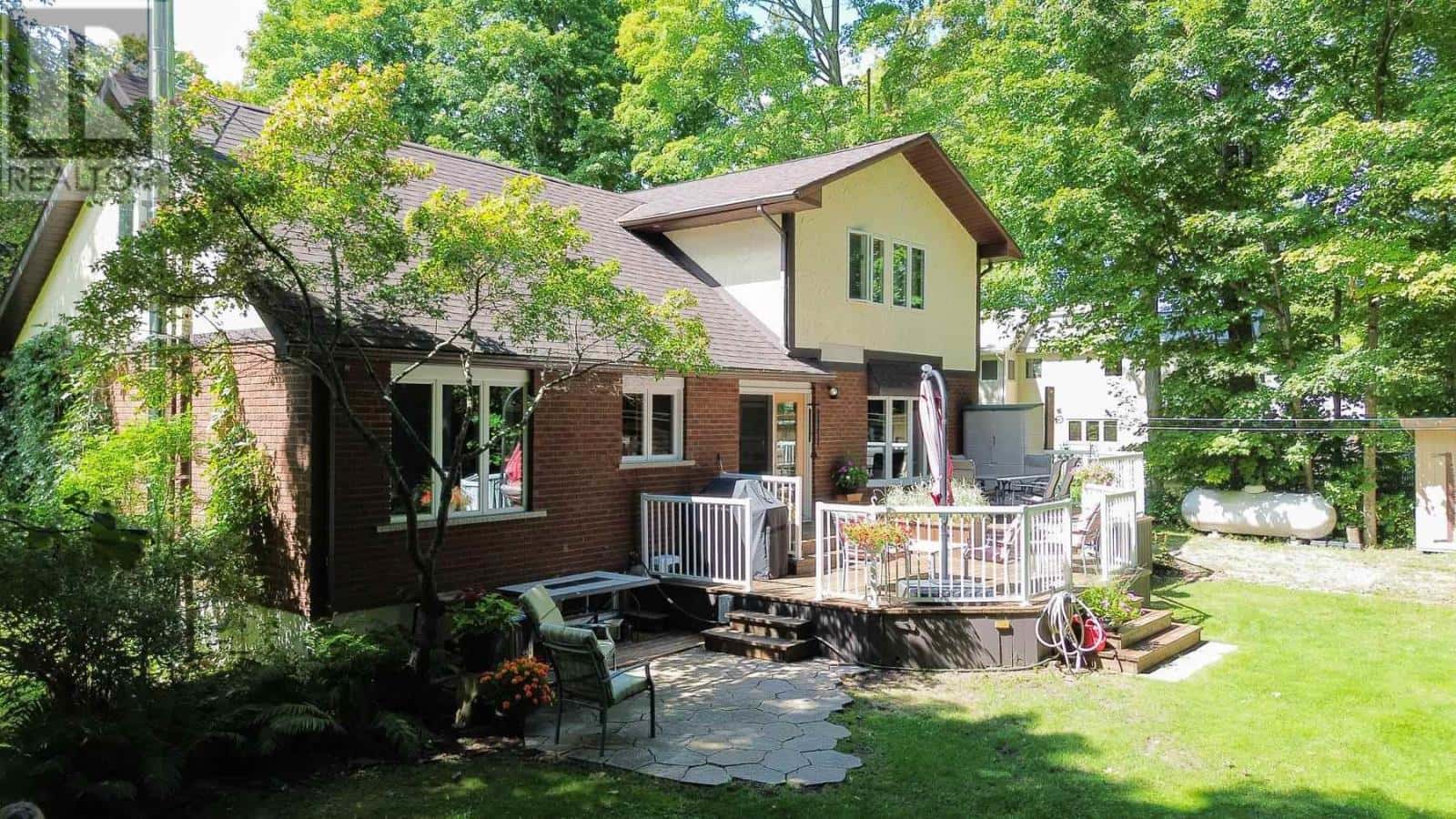 1406 Littleton ST — Richards Landing, Ontario - Photo 3 of 50