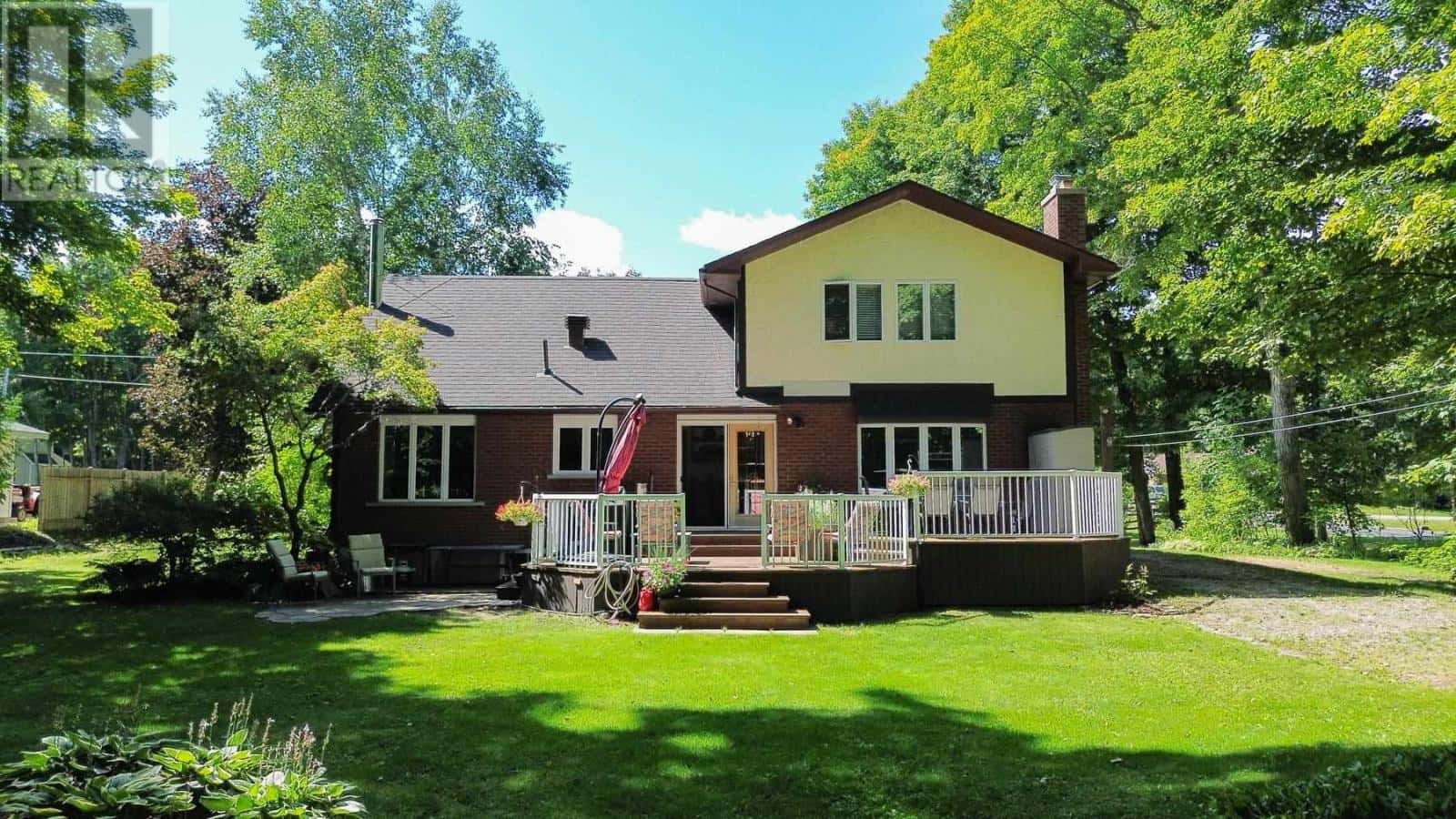 1406 Littleton ST — Richards Landing, Ontario - Photo 4 of 50