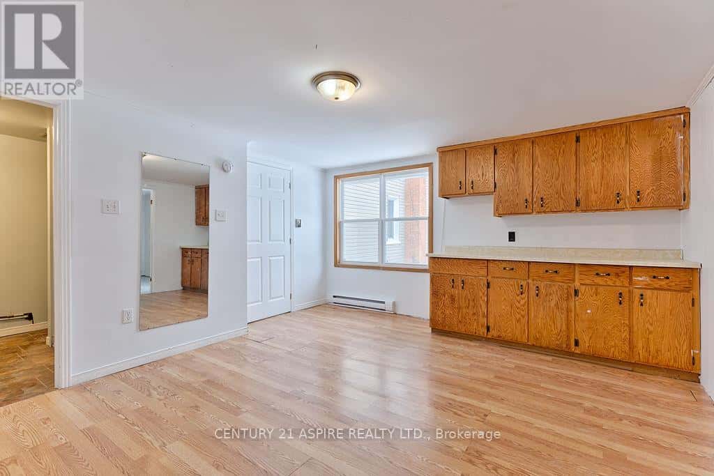 75 BONNECHERE ST STREET E — Bonnechere Valley, Ontario - Photo 5 of 41