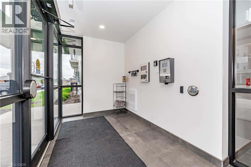 99B FARLEY Road Unit# 407 — Centre Wellington, Ontario - Photo 4 of 47