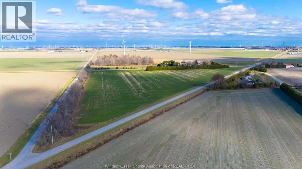 22022 KING & WHITTLE — Chatham-Kent, Ontario - Photo 2 of 11