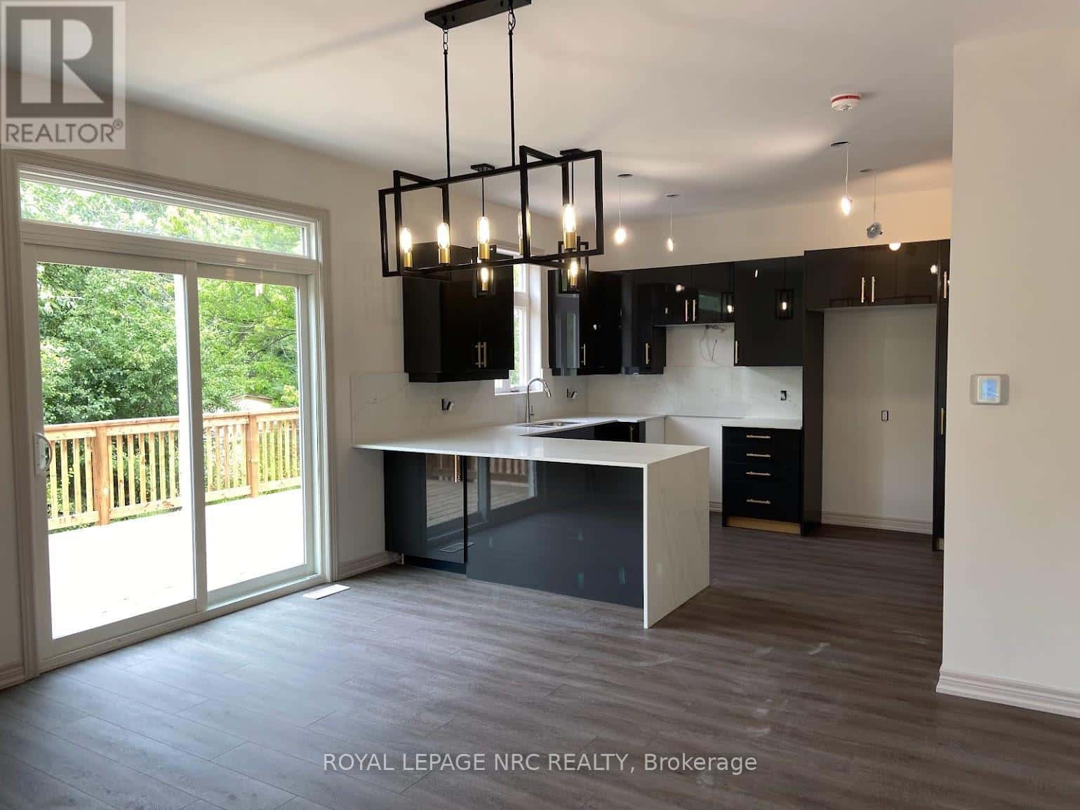 3355 WILLGUARD COURT — Niagara Falls (Chippawa), Ontario - Photo 4 of 15