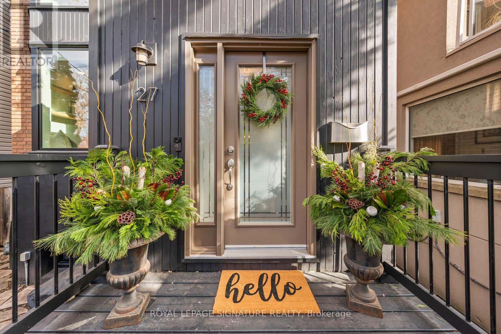 27 BEECHWOOD DRIVE — Toronto (Broadview North), Ontario - Photo 3 of 50