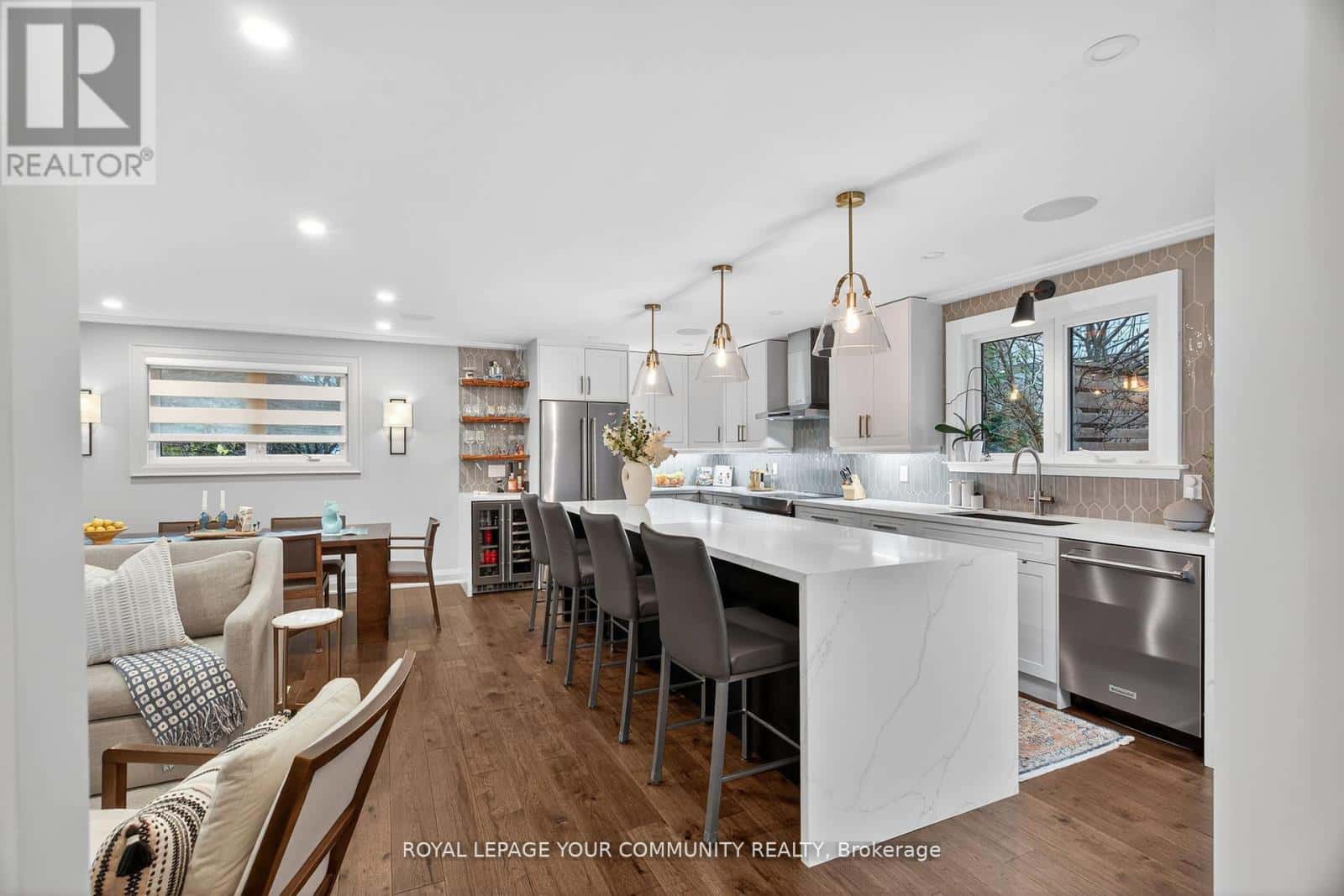 105 ORCHARD HEIGHTS BOULEVARD — Aurora (Aurora Heights), Ontario - Photo 3 of 33