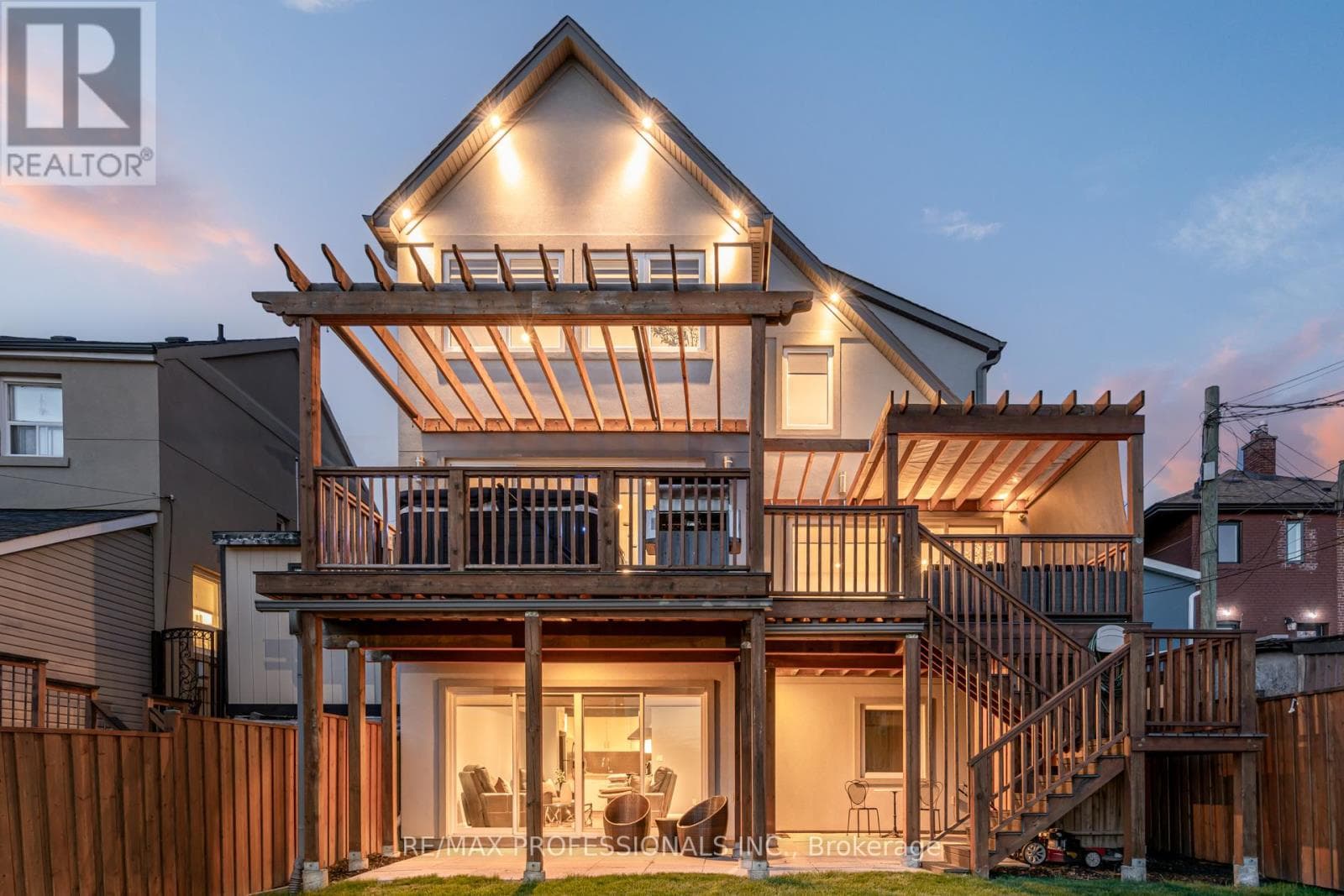 372 SILVERTHORN AVENUE — Toronto (Keelesdale-Eglinton West), Ontario - Main photo