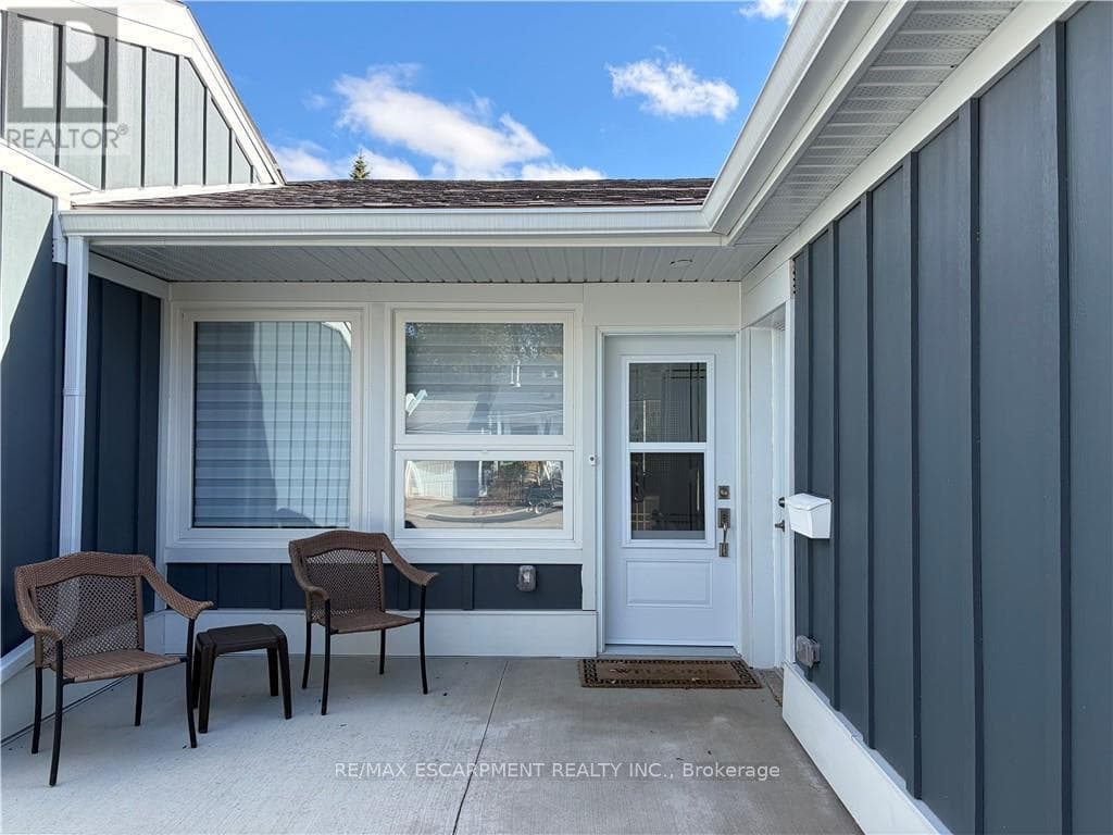 59 SZOLLOSY CIRCLE — Hamilton (Kennedy), Ontario - Main photo