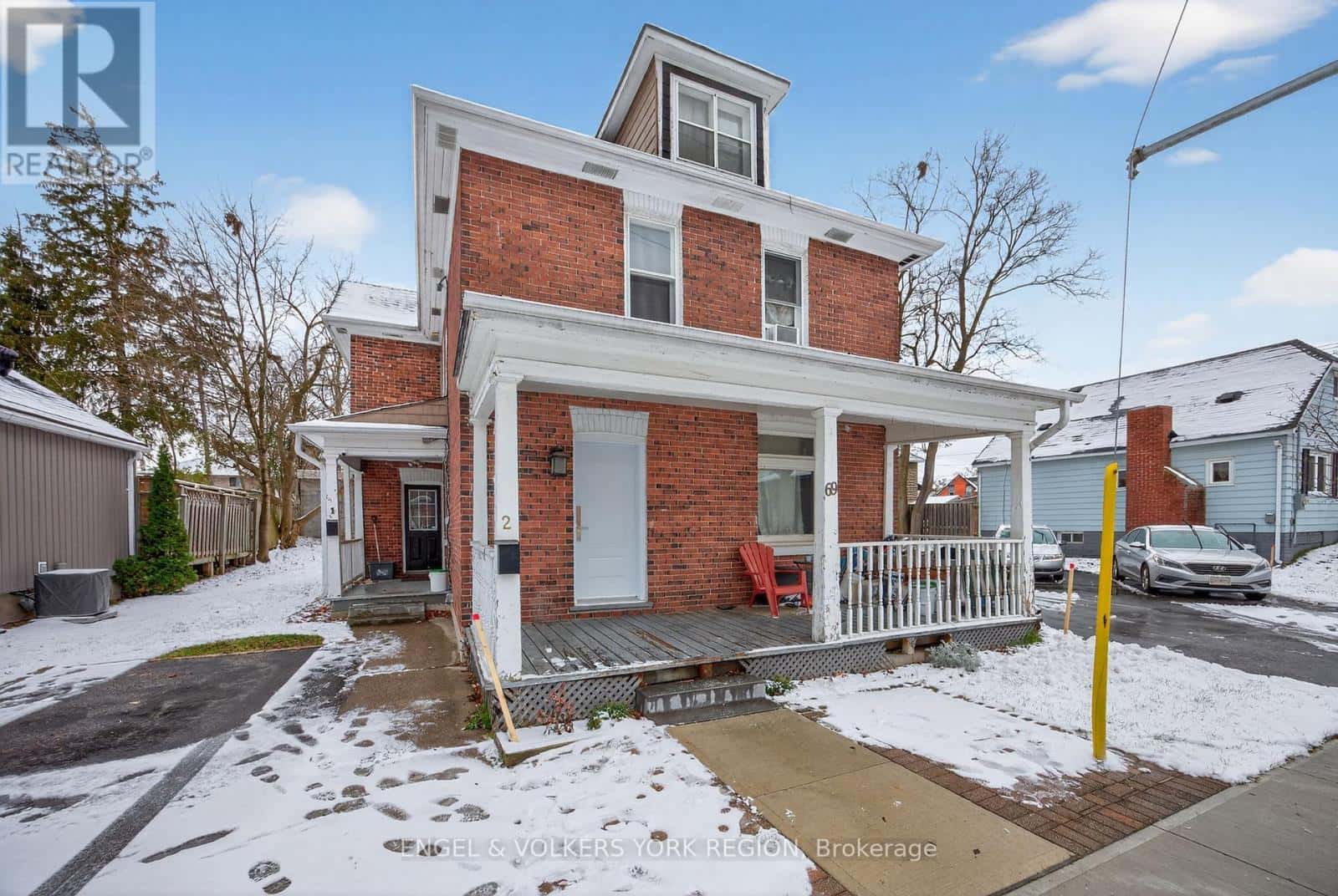 69 JOHN STREET — Barrie (Lakeshore), Ontario - Photo 5 of 32