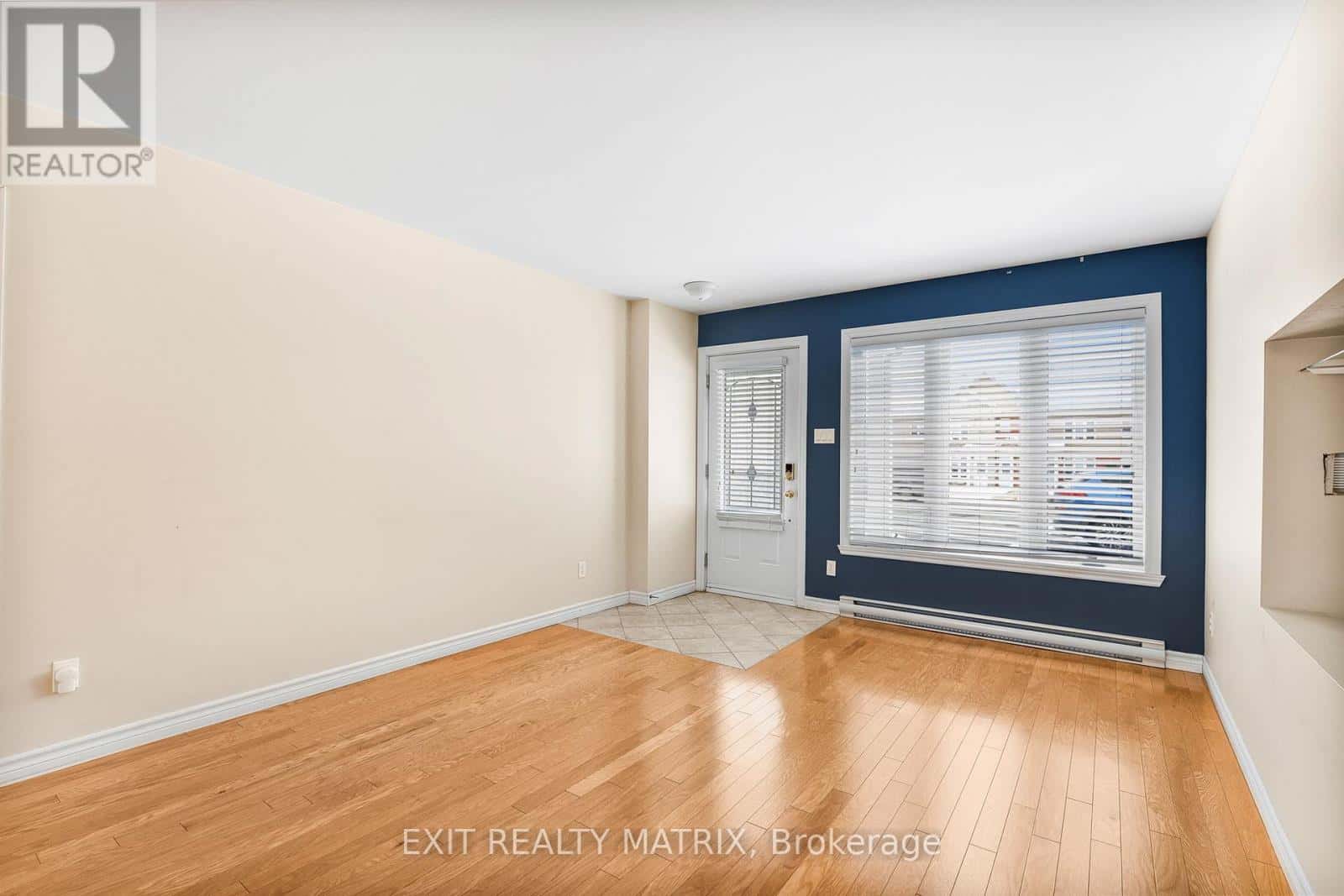 132 D HIGGINSON STREET — Hawkesbury, Ontario - Photo 5 of 35