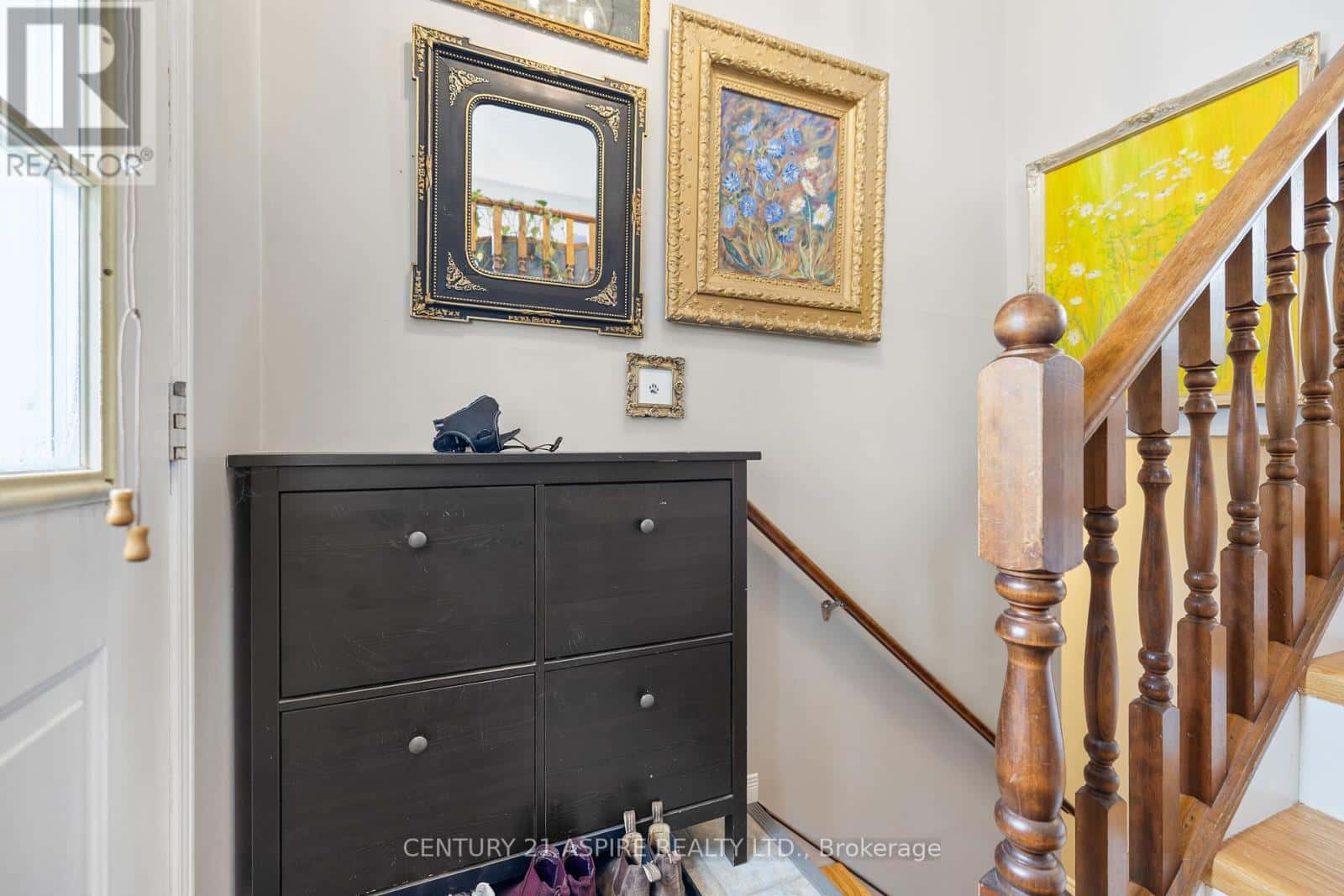 15 DUTCH DRIVE — Petawawa, Ontario - Photo 4 of 40