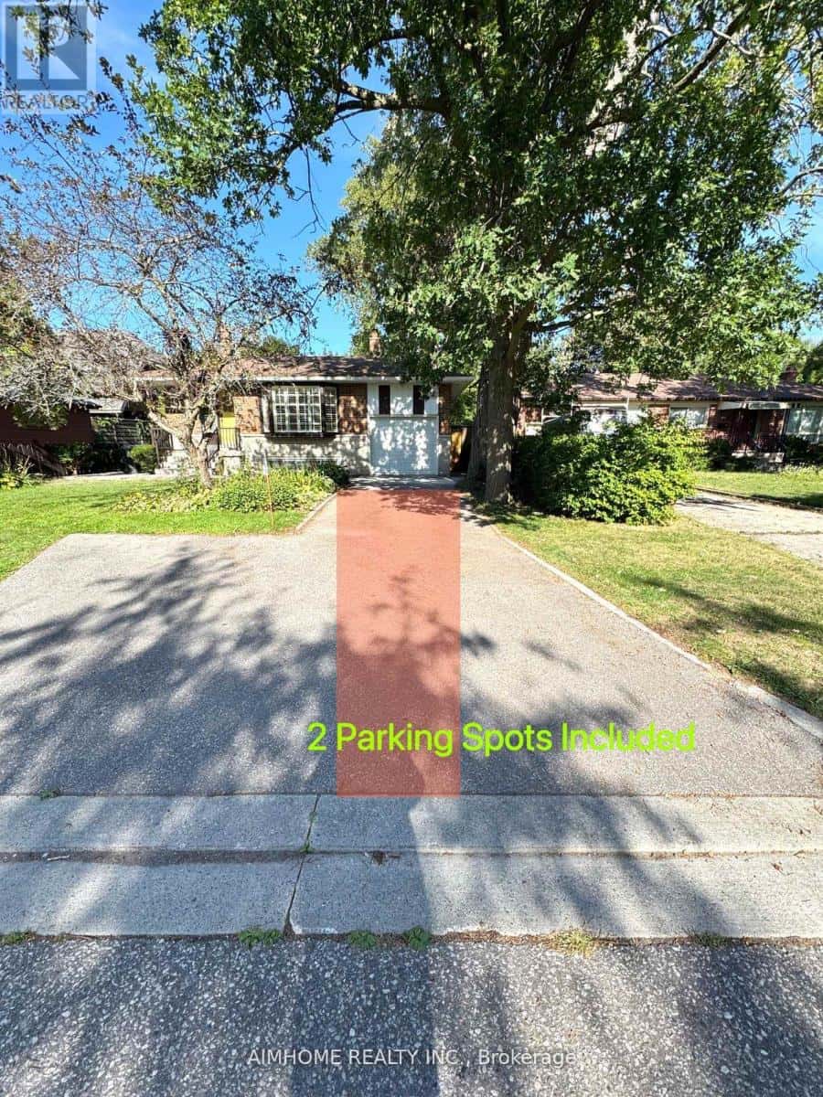 (MAIN) - 31 POPLAR ROAD — Toronto (Guildwood), Ontario - Photo 3 of 23