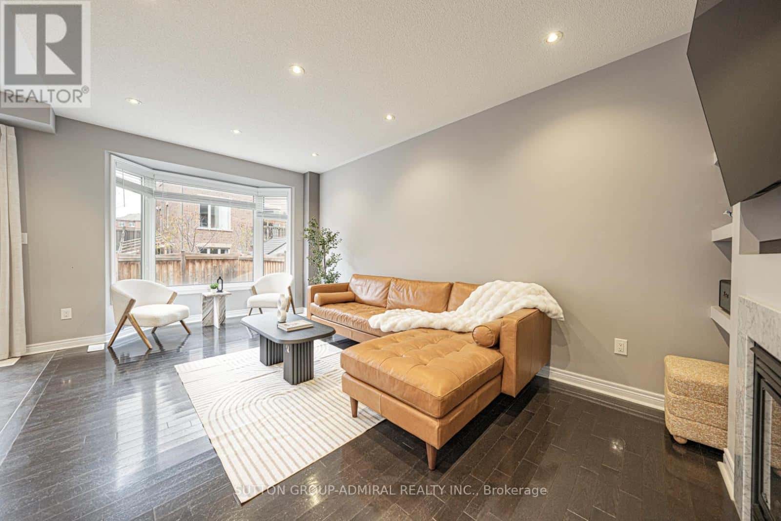 28 MANILA AVENUE — Markham (Berczy), Ontario - Photo 5 of 29