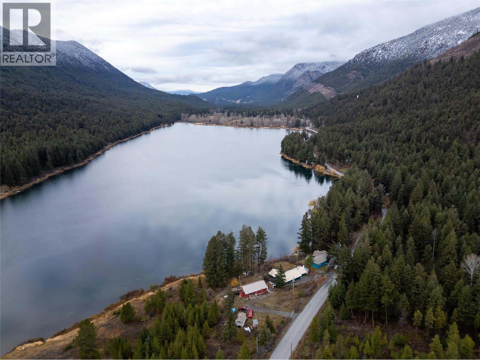 11805 Fountain Valley Road — Lillooet, British Columbia - Photo 4 of 17