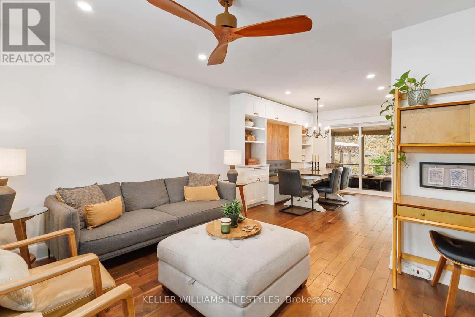 210 WINDSOR AVENUE — London South (South F), Ontario - Photo 4 of 49