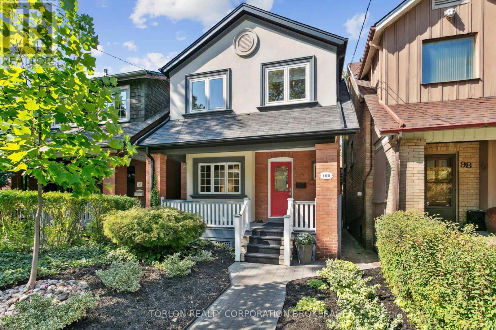 100 COLBECK STREET — Toronto (Runnymede-Bloor West Village), Ontario - Photo 4 of 48