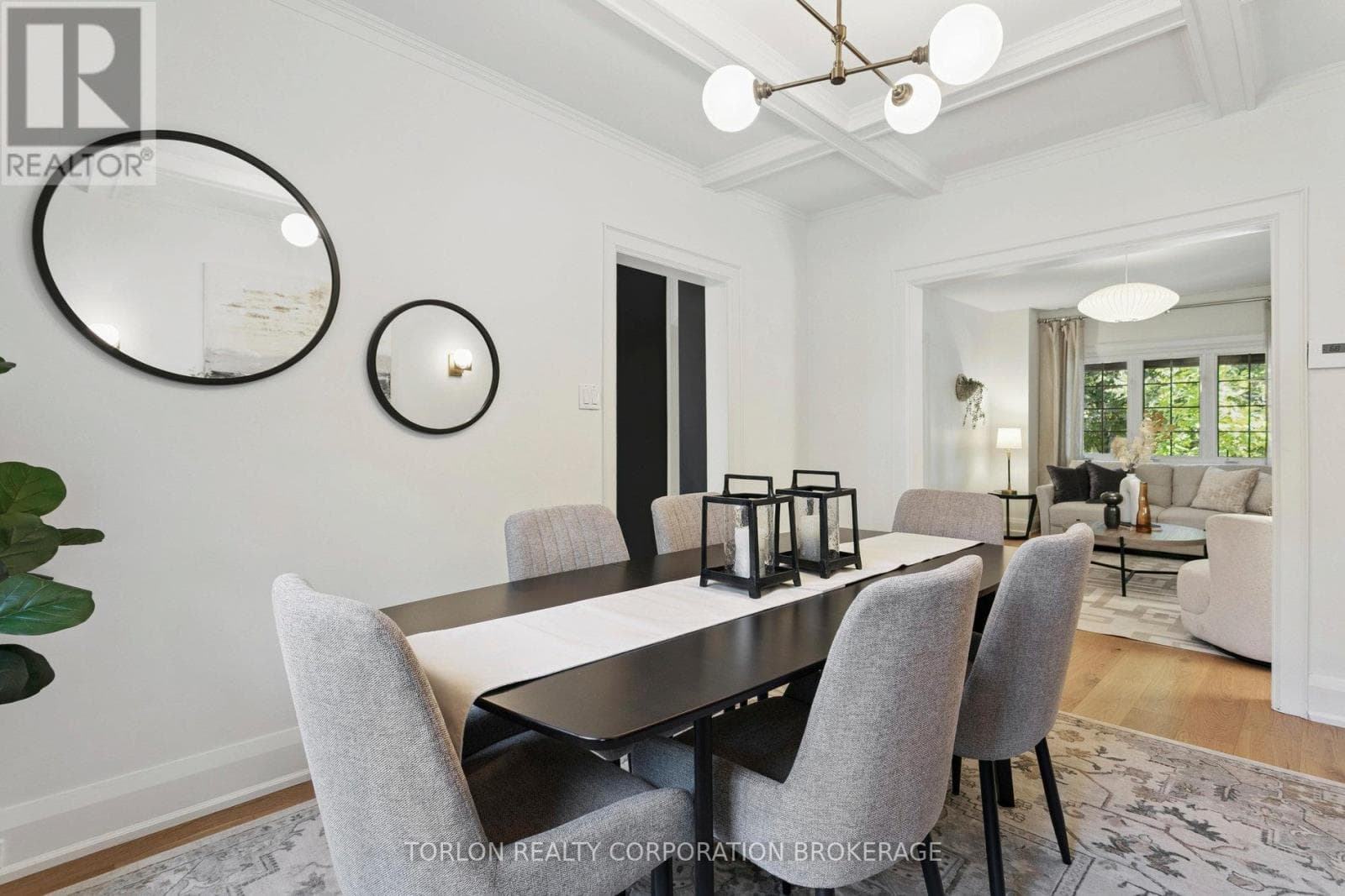 100 COLBECK STREET — Toronto (Runnymede-Bloor West Village), Ontario - Main photo