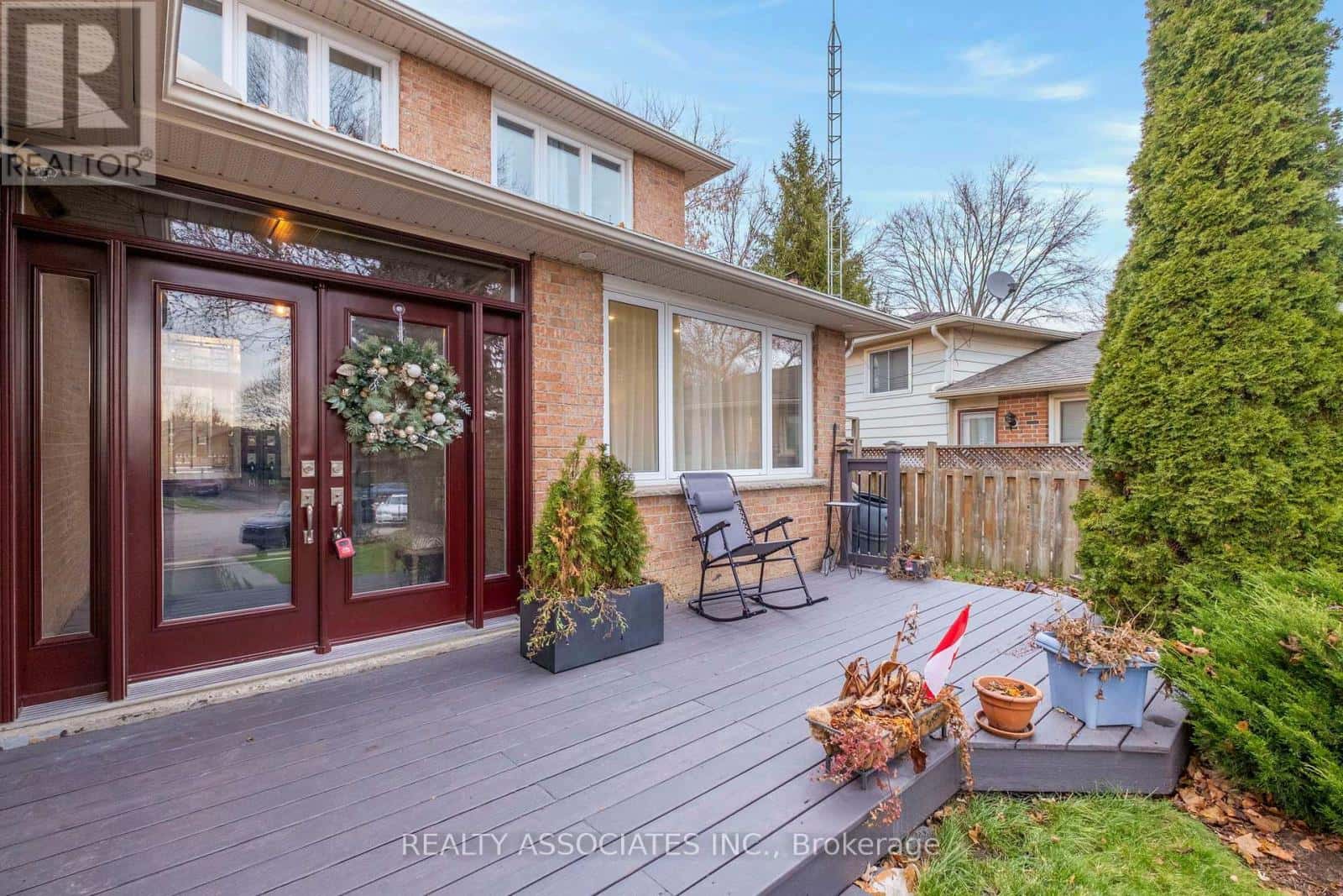 81 DERBY COURT — Newmarket (Bristol-London), Ontario - Photo 3 of 3