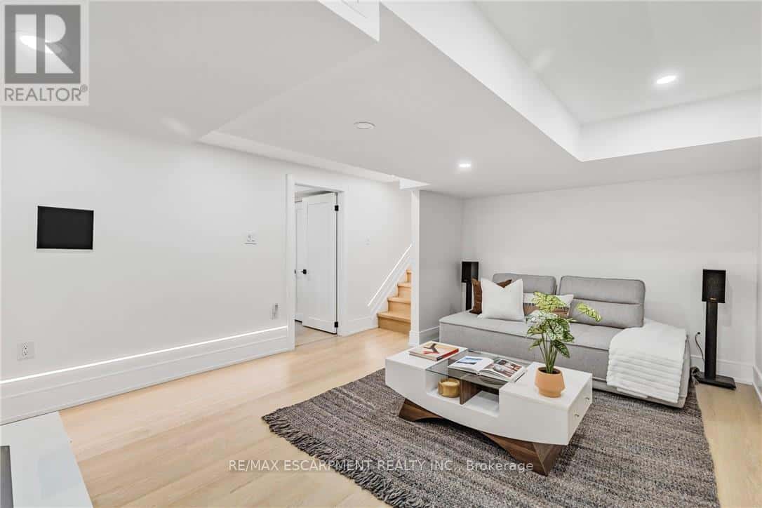 257 STRATHCONA Drive