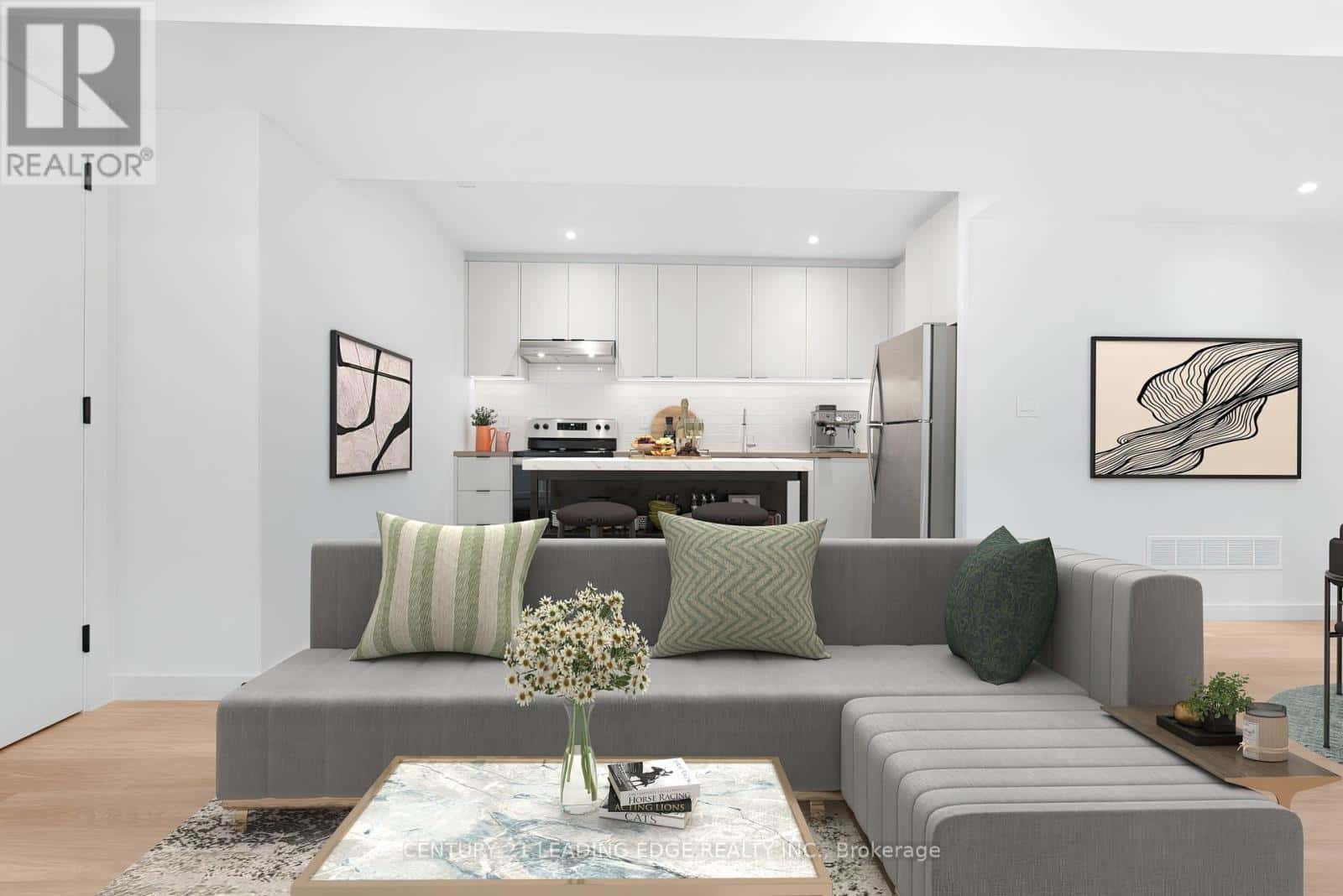 1 - 10 SUMMIT AVENUE — Toronto (Caledonia-Fairbank), Ontario - Photo 2 of 26