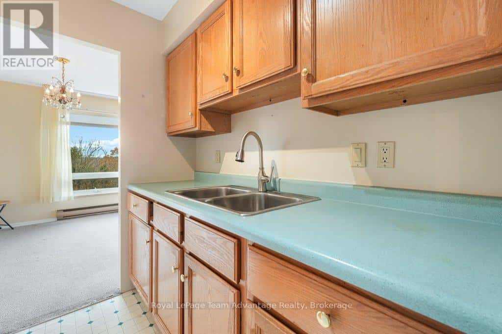 103 - 100 BEACONVIEW HEIGHTS — Parry Sound, Ontario - Photo 2 of 42