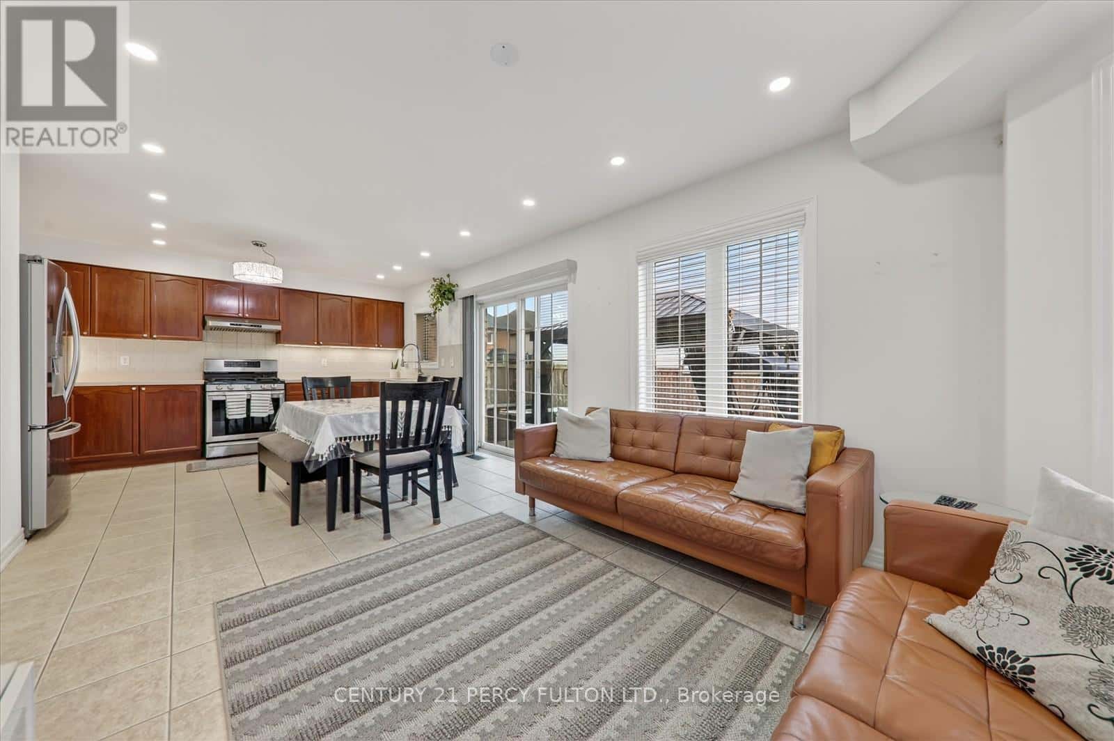 13 Marriner Crescent