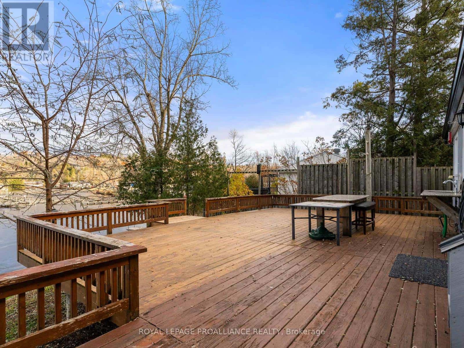 5289 PLANK ROAD — Hamilton Township, Ontario - Photo 3 of 42