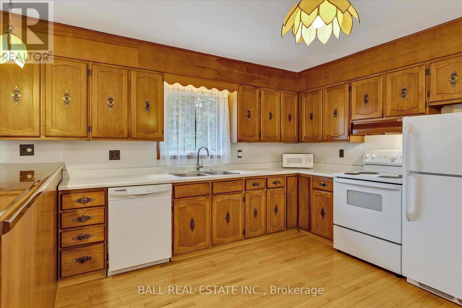 37 COUNTY RD 40 N — Asphodel-Norwood (Norwood), Ontario - Photo 2 of 30