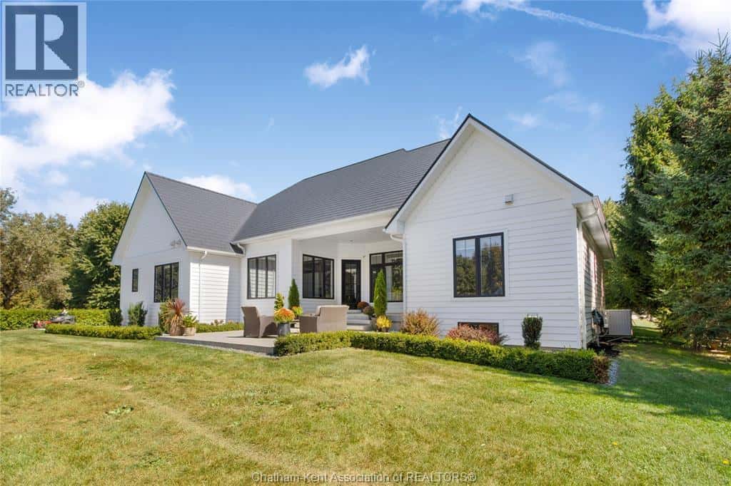 23636 ZONE ROAD 1 ... — Thamesville, Ontario - Photo 5 of 46