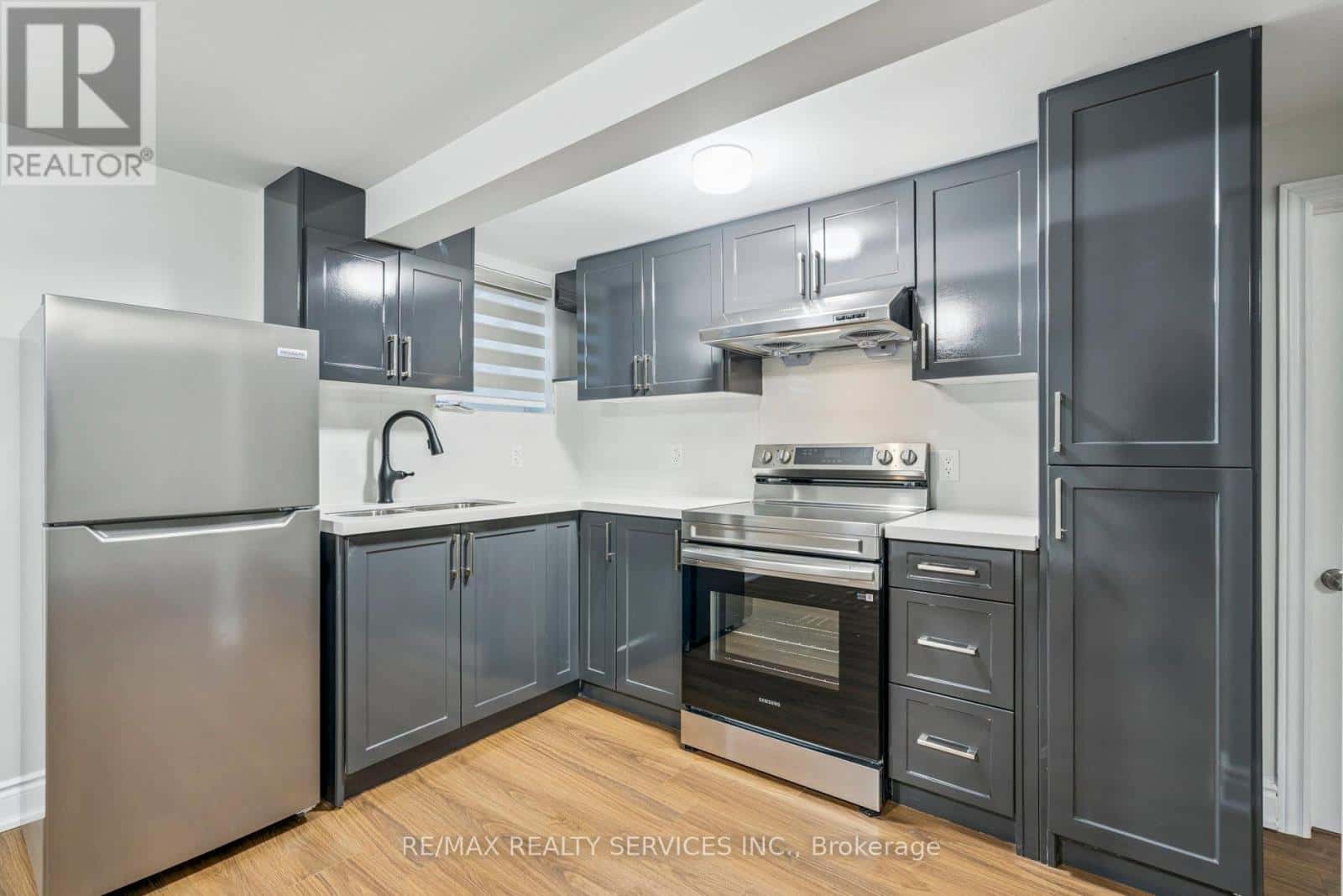 BASEMENT - 15 MCCLURE AVENUE — Brampton (Northwood Park), Ontario - Photo 4 of 7