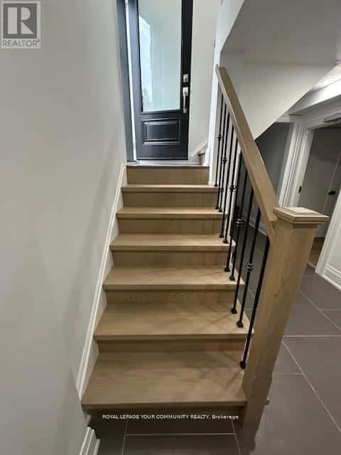 BASEMENT - 12 KEMANO ROAD — Aurora (Aurora Heights), Ontario - Photo 2 of 8