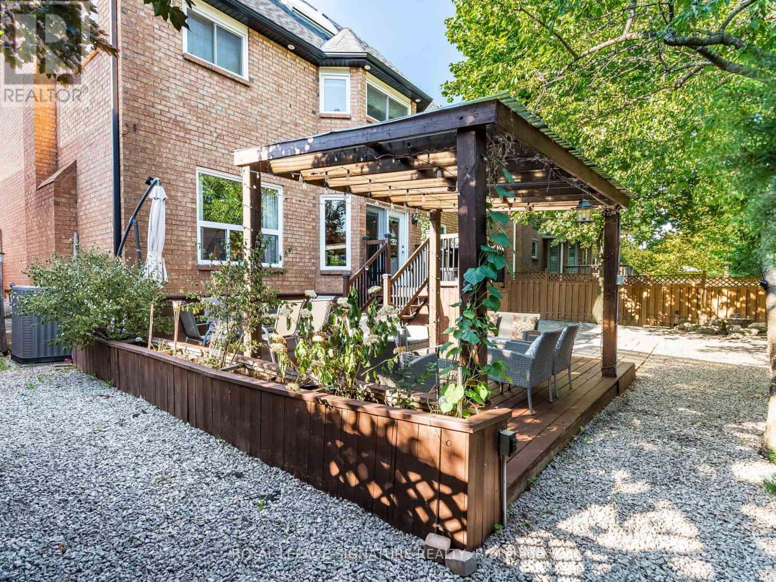 1206 GLENASHTON DRIVE — Oakville (JC Joshua Creek), Ontario - Photo 3 of 42