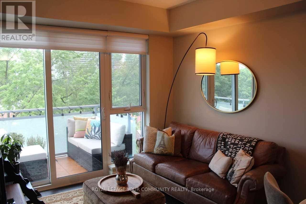 629 - 1830 BLOOR STREET W — Toronto (High Park North), Ontario - Photo 4 of 15