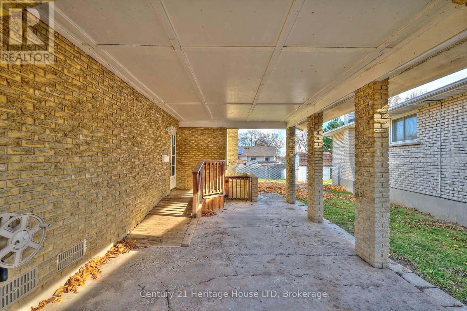 3810 ORLANDO DRIVE — Niagara Falls (Church's Lane), Ontario - Photo 5 of 33