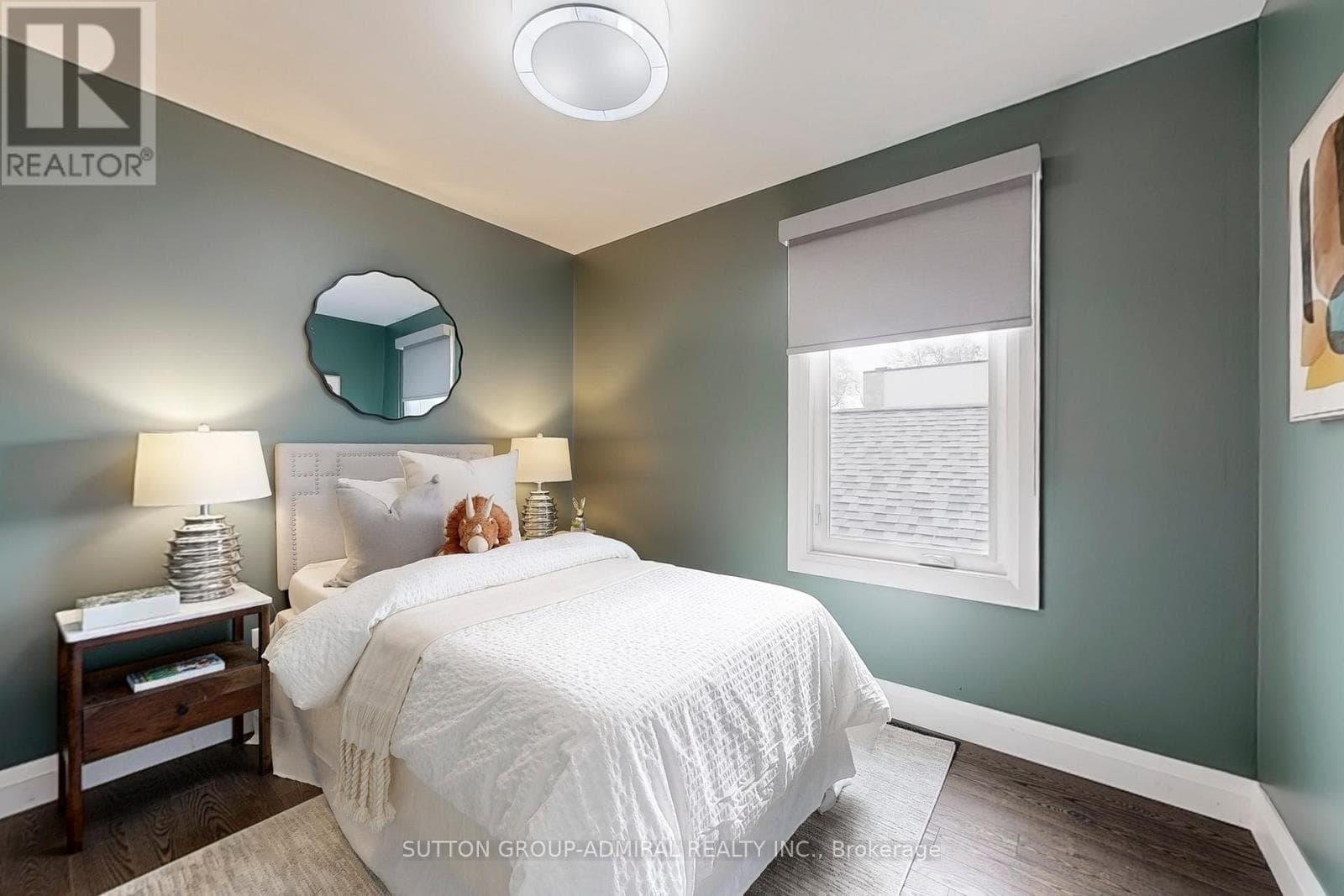 18 LEROY AVENUE — Toronto (Danforth Village-East York), Ontario - Main photo