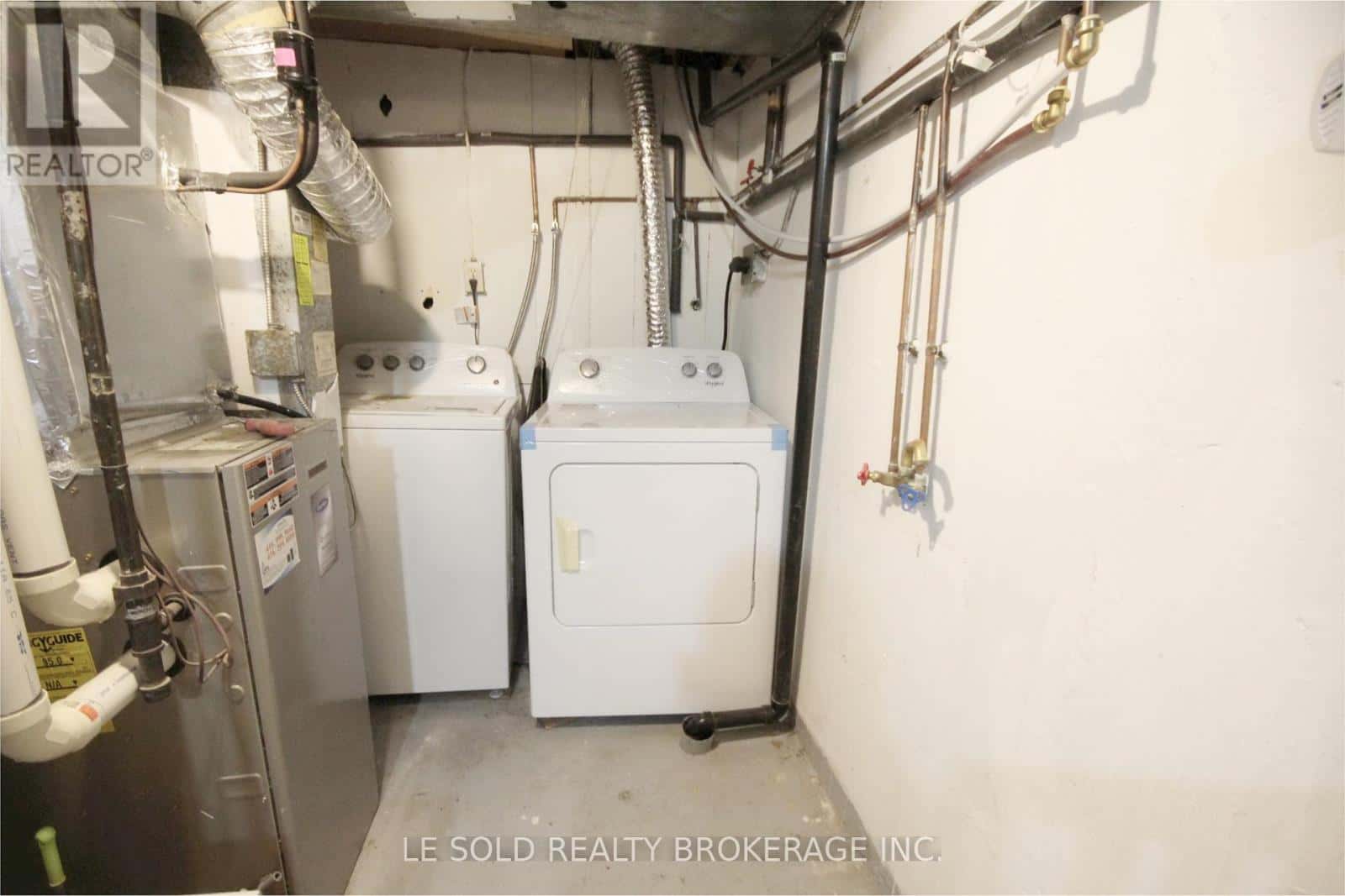 BSMT - 362 HOLLYBERRY TRAIL — Toronto (Hillcrest Village), Ontario - Photo 3 of 12