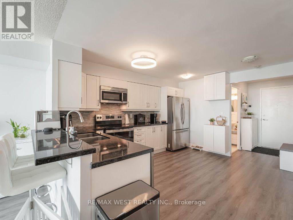 1001 - 850 STEELS AVENUE W — Vaughan (Lakeview Estates), Ontario - Main photo