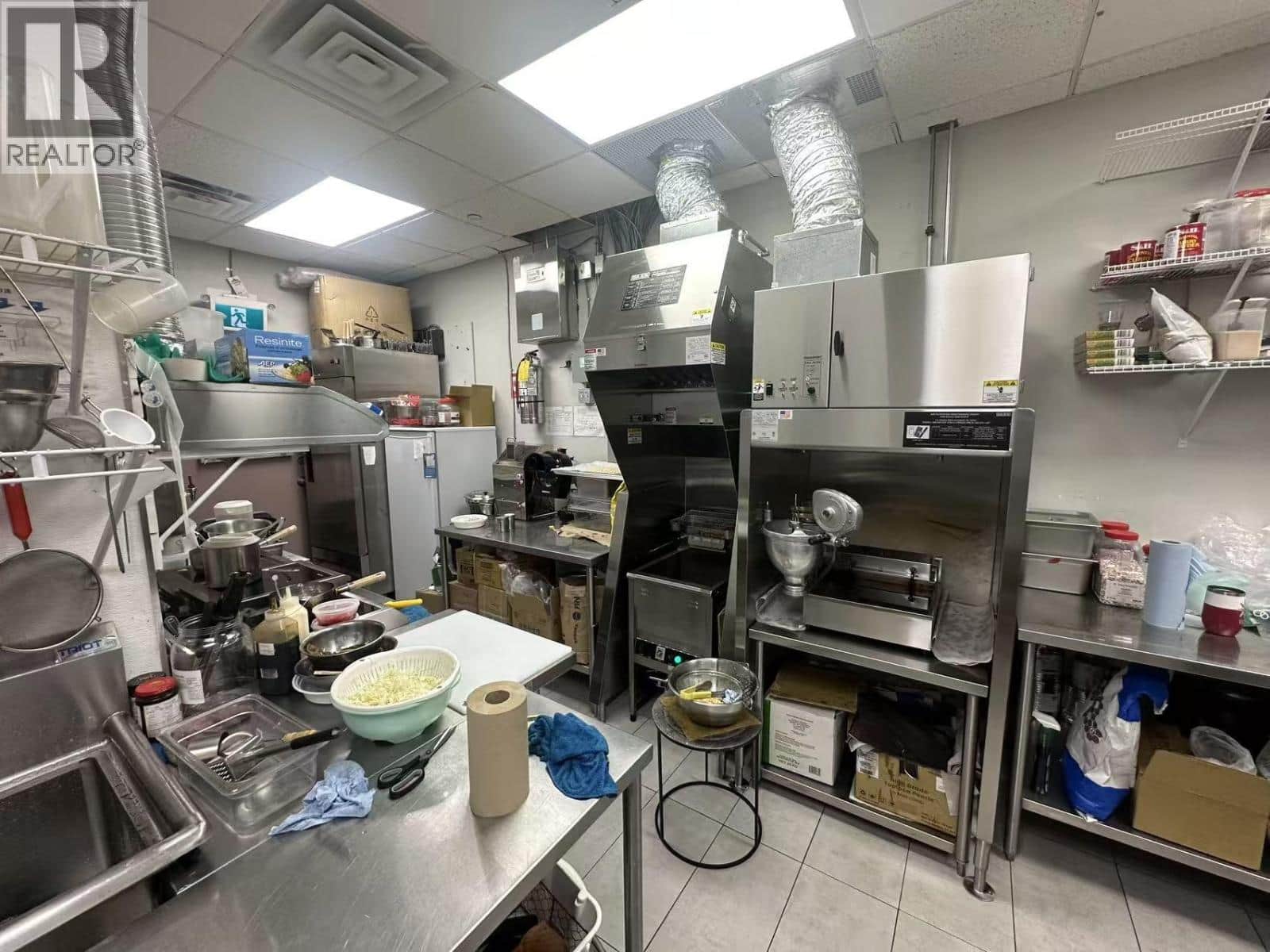 5712 TYNE STREET - Photo 3 of 7, Vancouver, British Columbia