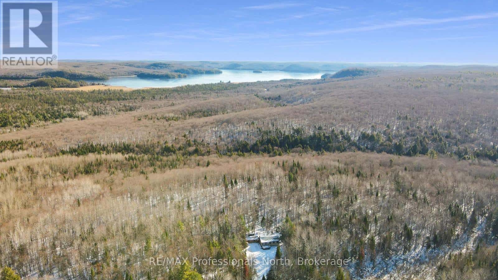 1171 FISHTAIL LAKE ROAD — Dysart et al (Harcourt), Ontario - Photo 4 of 37