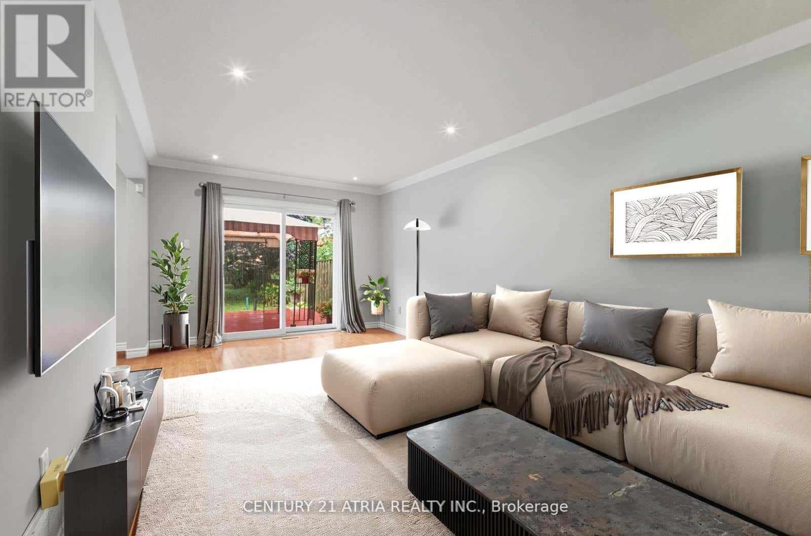 32 FIELDVIEW CRESCENT — Markham (Milliken Mills West), Ontario - Photo 3 of 24