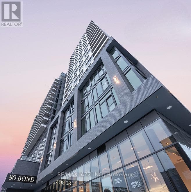 323 - 80 BOND STREET E — Oshawa (O'Neill), Ontario - Main photo