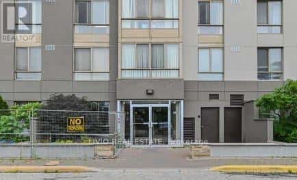 2470 Eglinton Avenue West 706