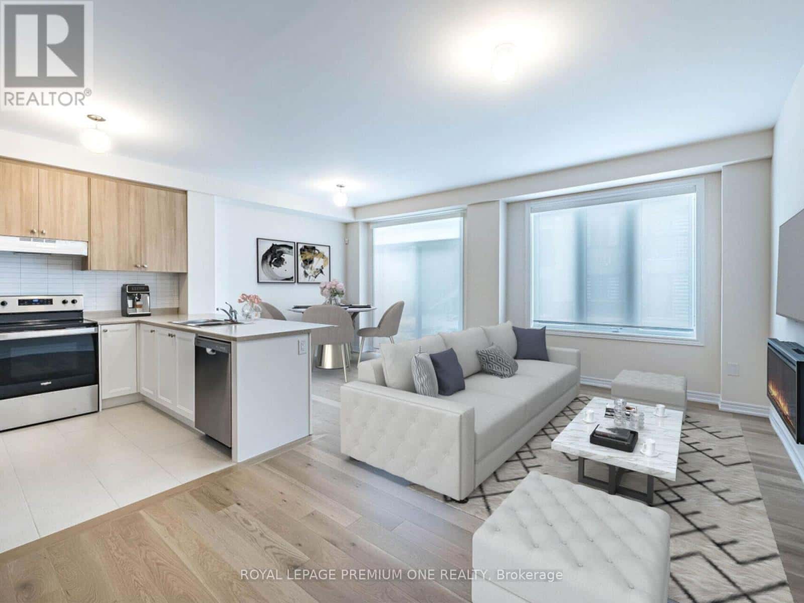 2053 HORACE DUNCAN CRESCENT — Oshawa (Kedron), Ontario - Photo 5 of 50