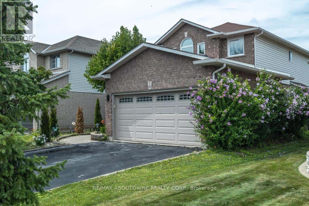 14 SABLE DRIVE — Hamilton (Meadowlands), Ontario - Photo 2 of 50