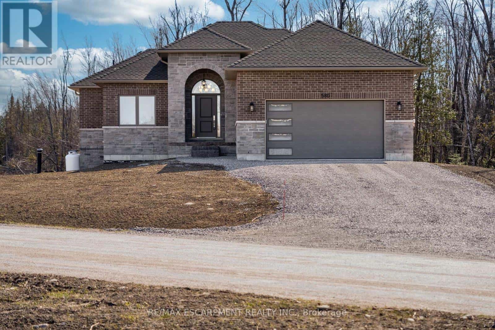 580 PATTERSON ROAD — Kawartha Lakes (Verulam), Ontario - Photo 3 of 50