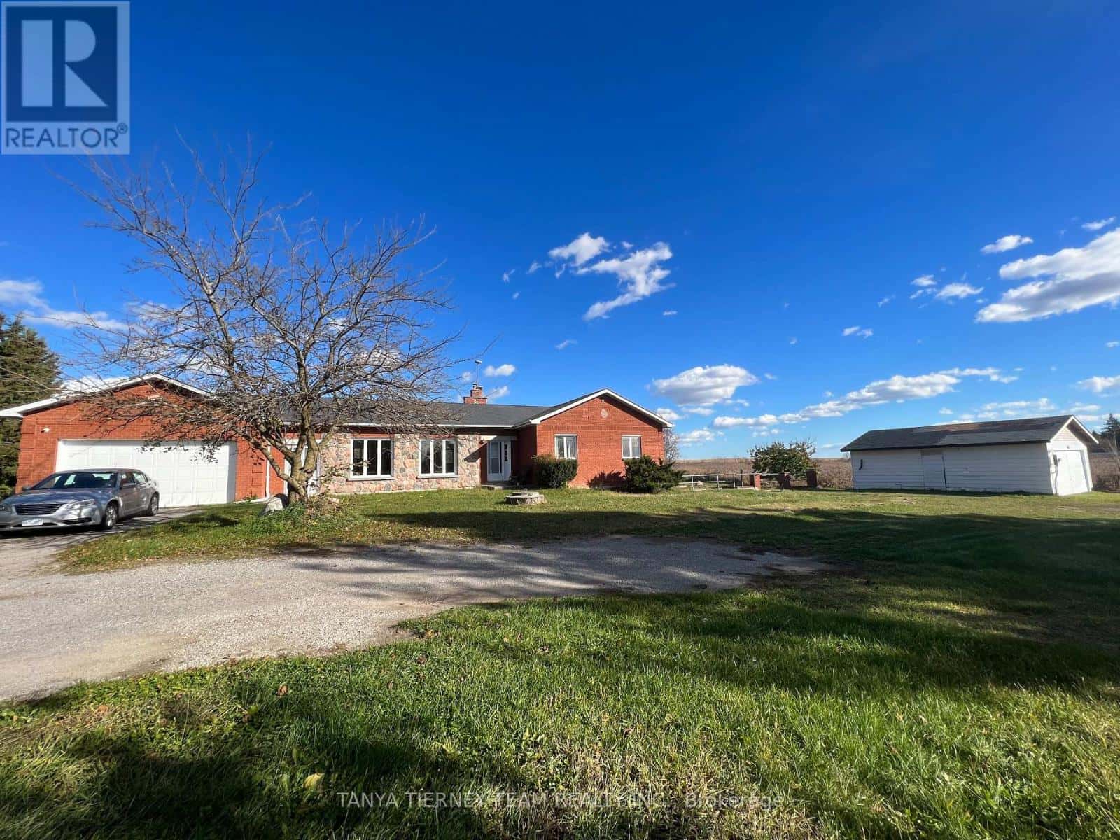 MAIN - 6783 COCHRANE STREET — Whitby, Ontario - Photo 3 of 35