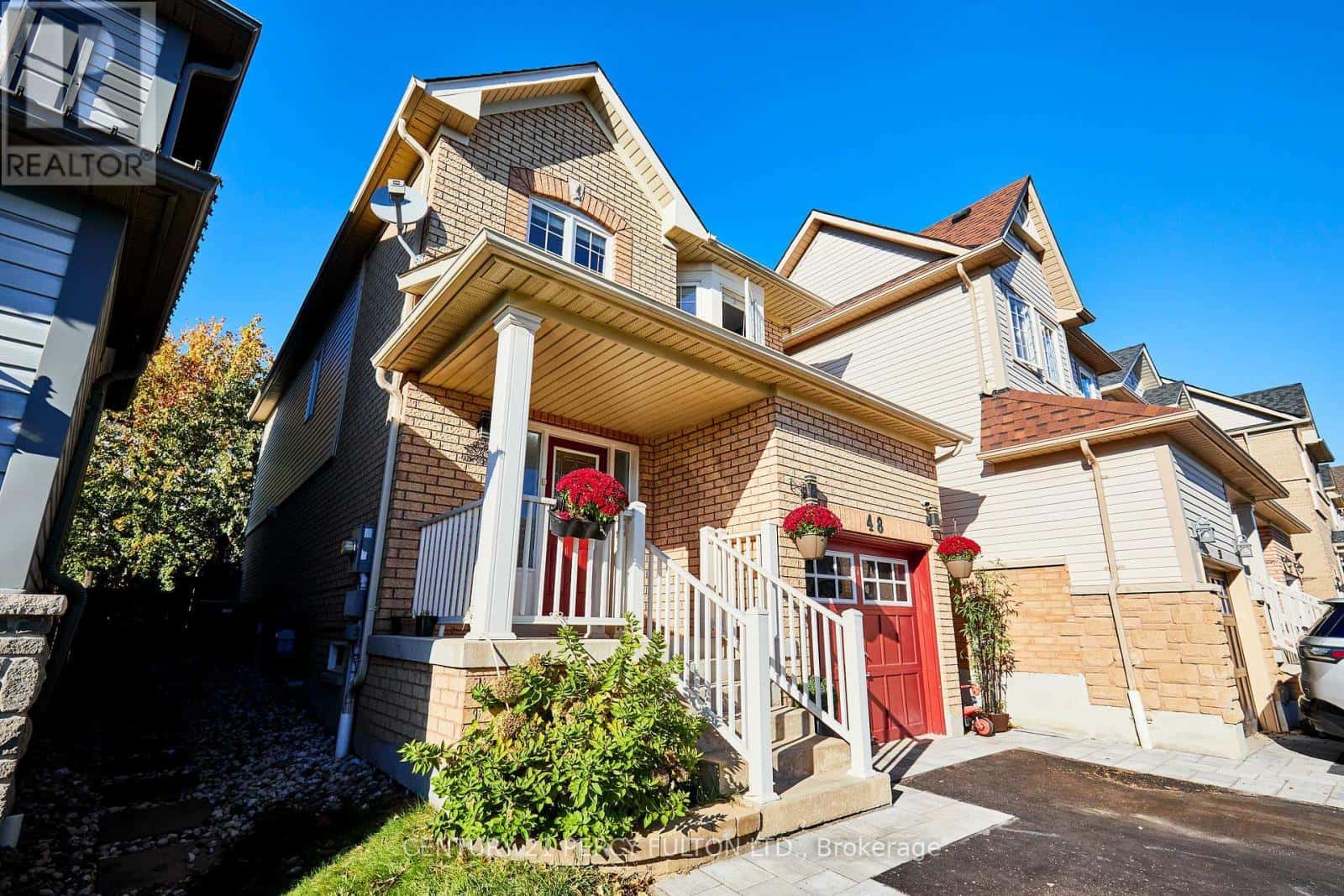 48 BETTINA PLACE — Whitby (Rolling Acres), Ontario - Photo 2 of 31